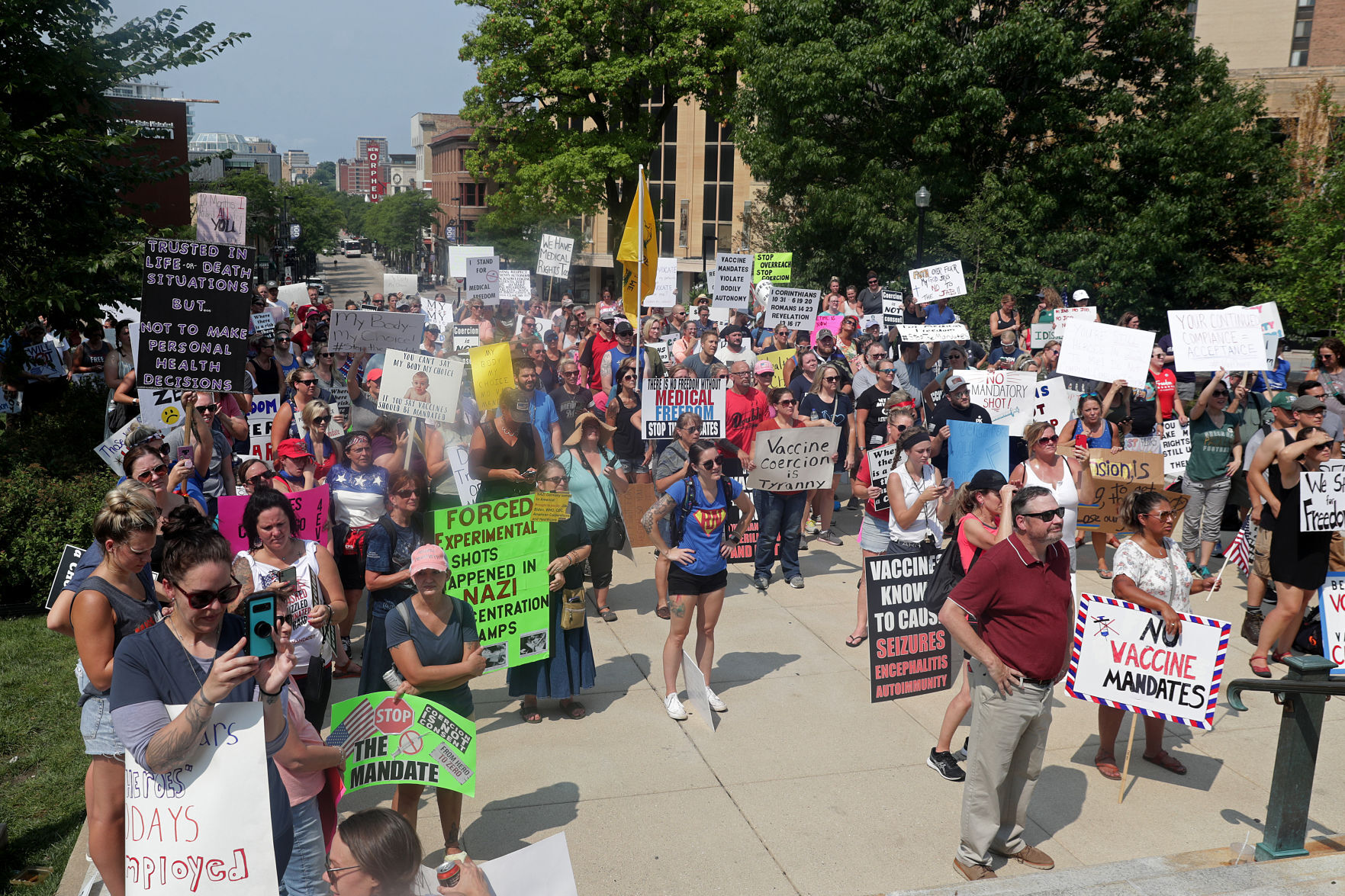 Vaccine mandate protest 2